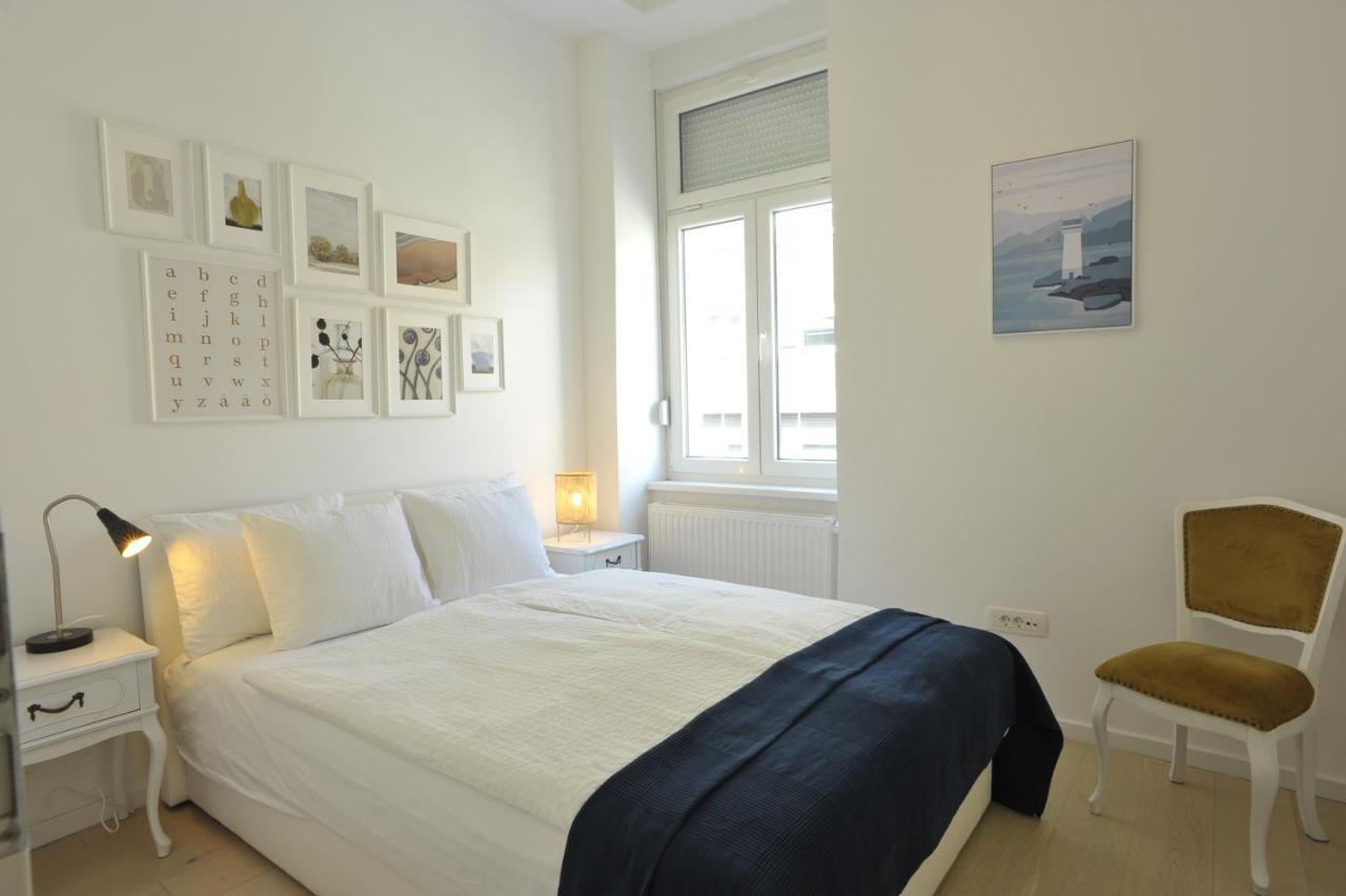 Apartment Calliope Загреб Екстериор снимка